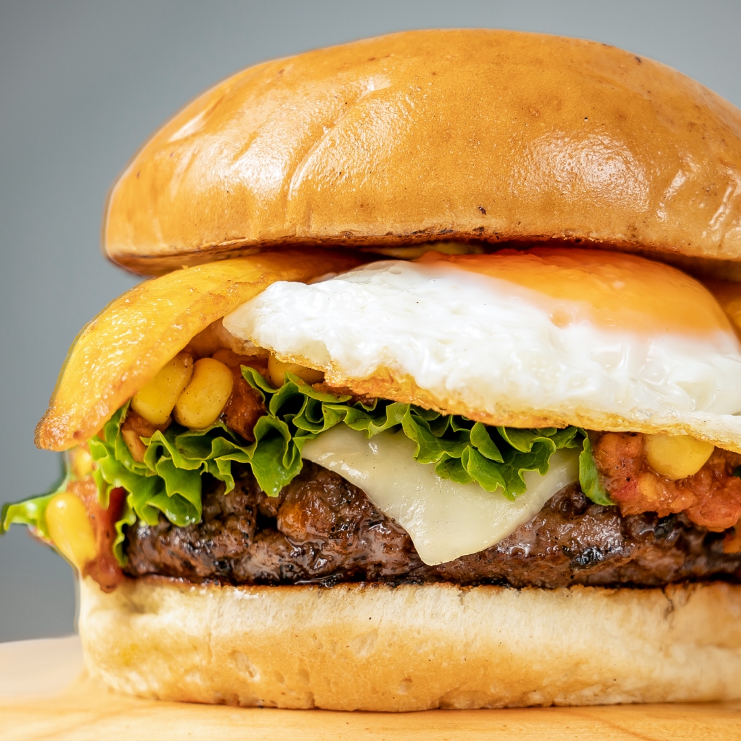 HAMBURGUESA DE MI TIERRA